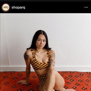 ARQ CHECKER BRA / SOLD